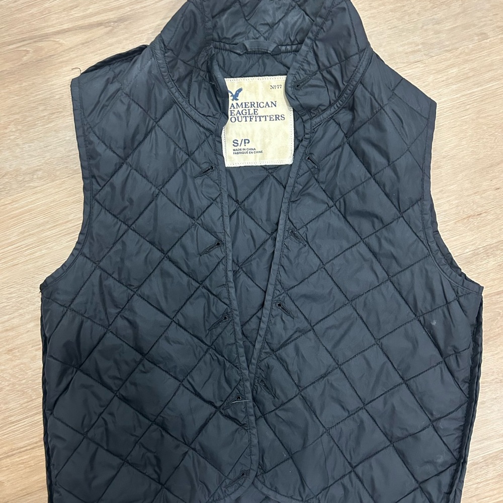 American Eagle Outfitters Black Quilted Vest